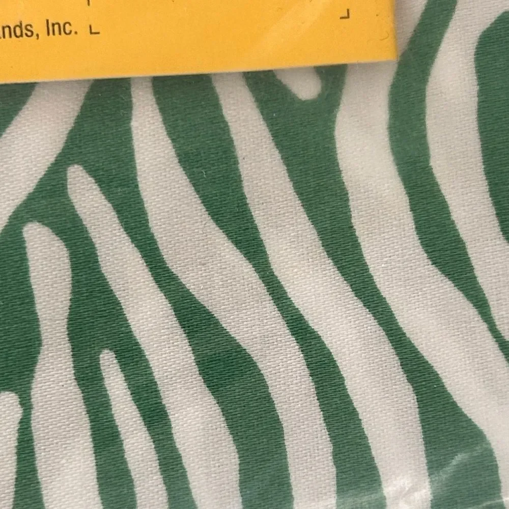 NWTDiane Von Furstenberg Green ‘Disco 🪩 Zebra 🦓’ Print 💯 Cotton Sheet Set